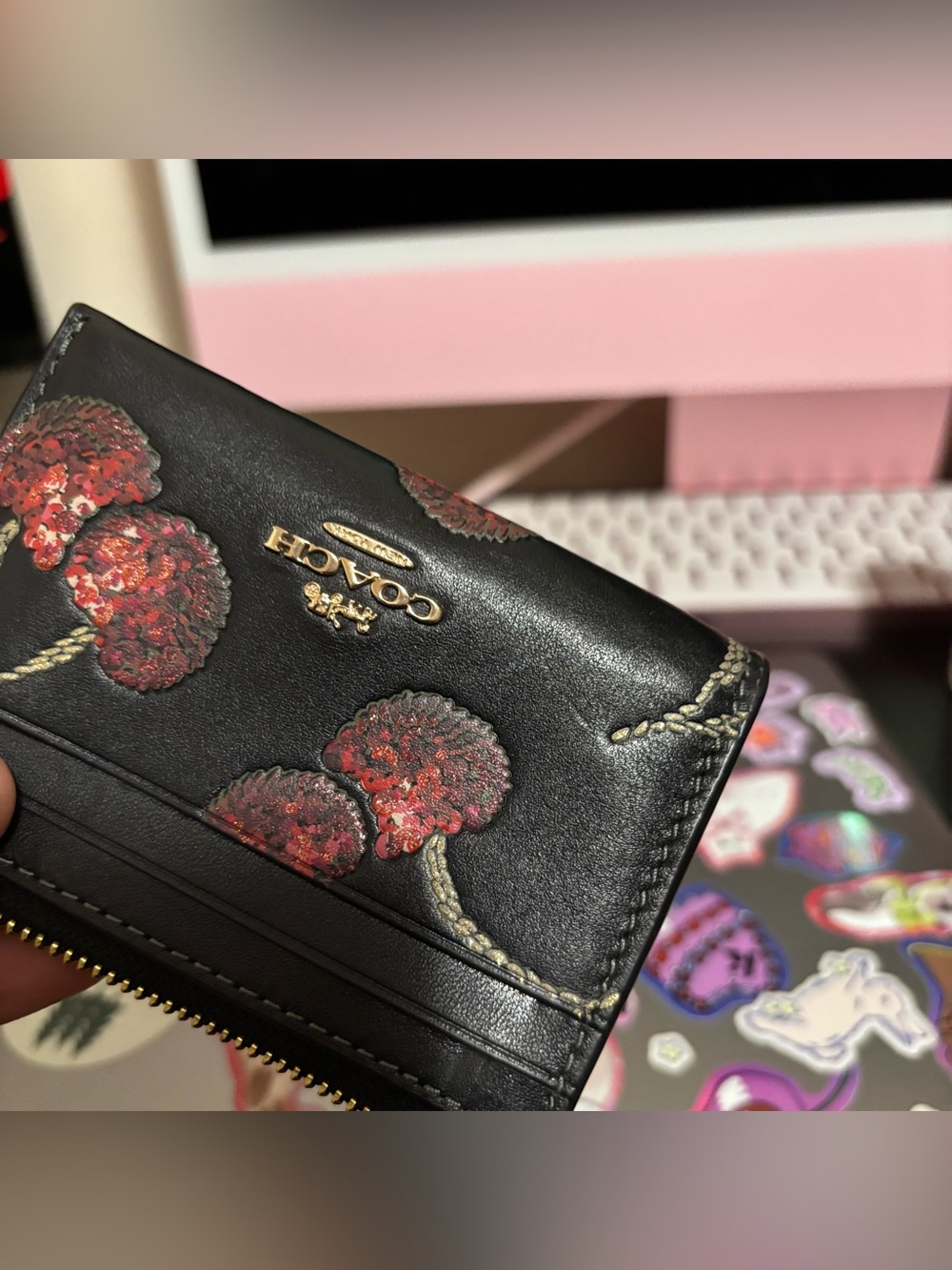 Coach Limited Edition Black Leather Cherry Card Case Wallet with Gold Key Ring - Picture 11 of 11